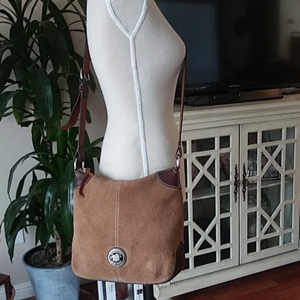 Dooney & Bourke Brown Suede Bag - Picture 4 of 11
